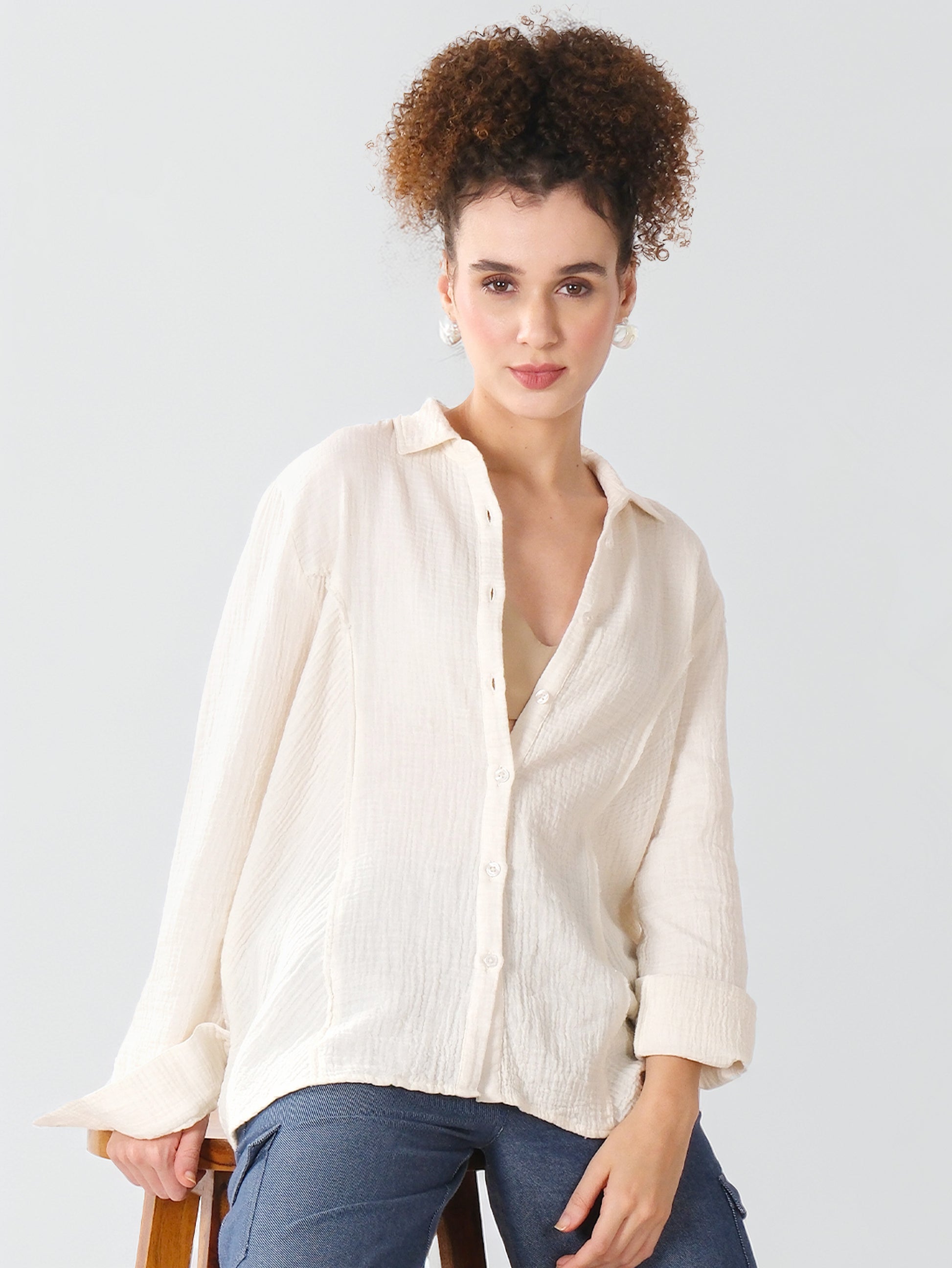 WHITE SHIRT