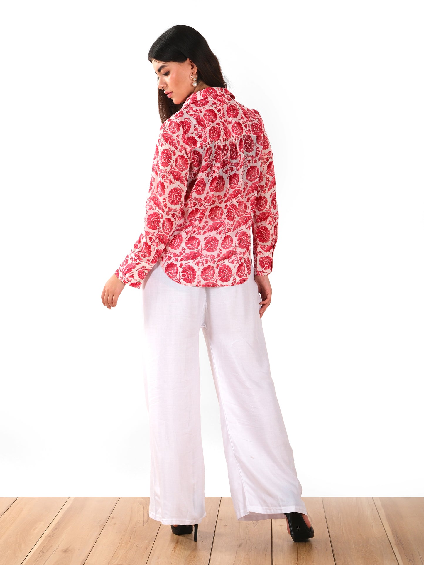 reddish pink