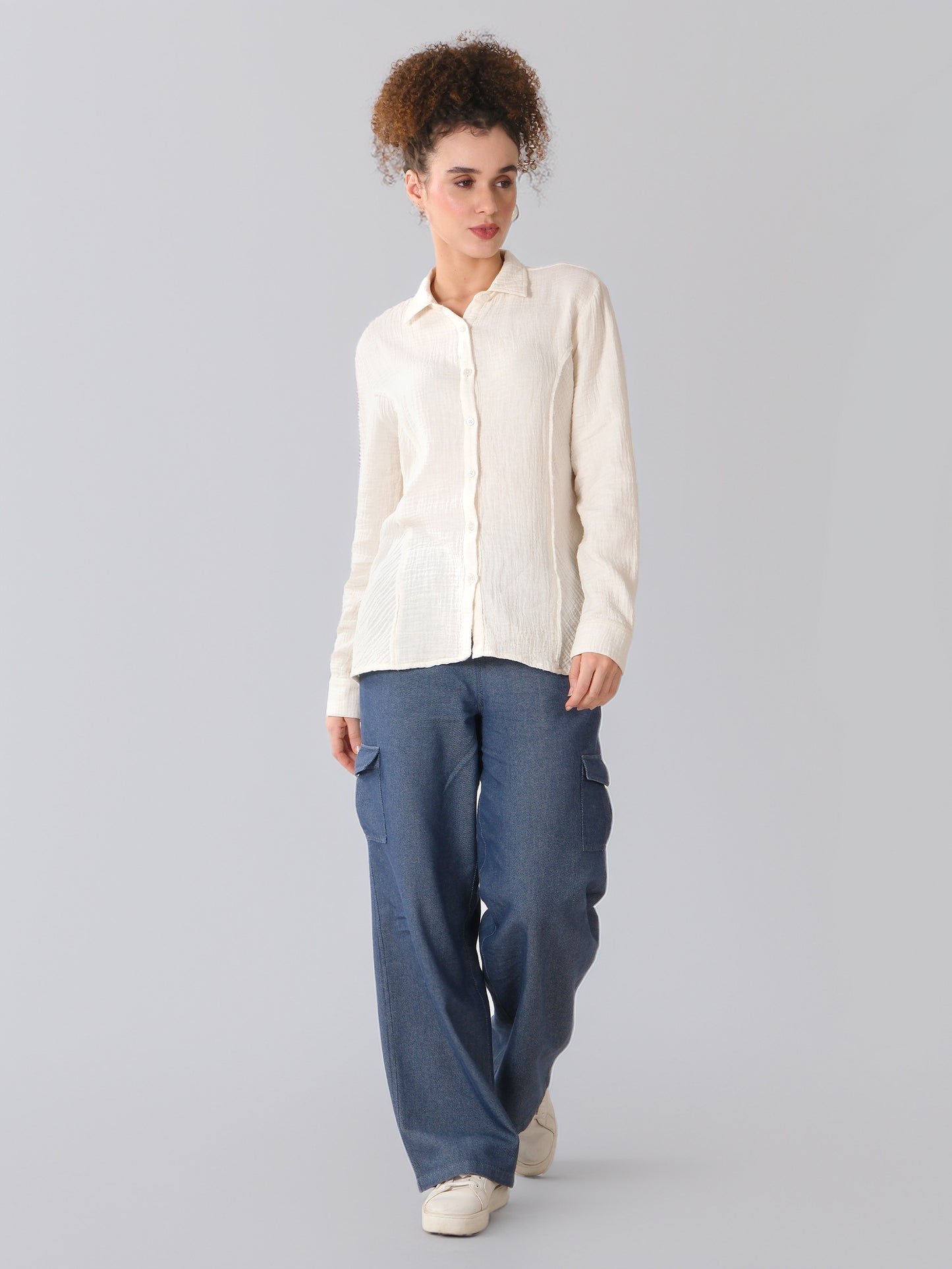 WHITE SHIRT