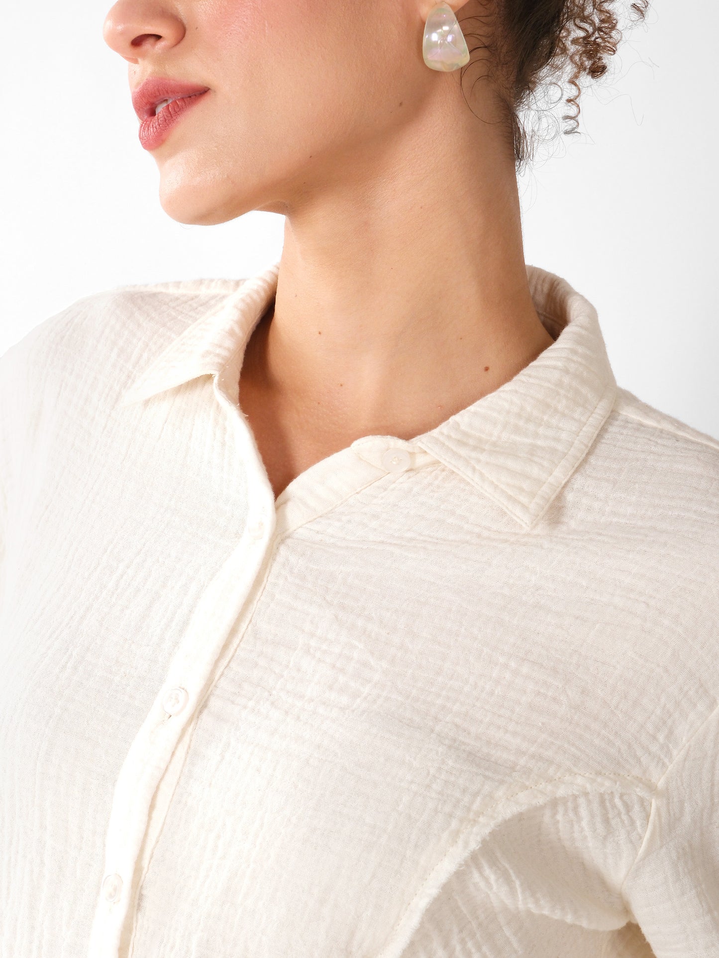 WHITE SHIRT