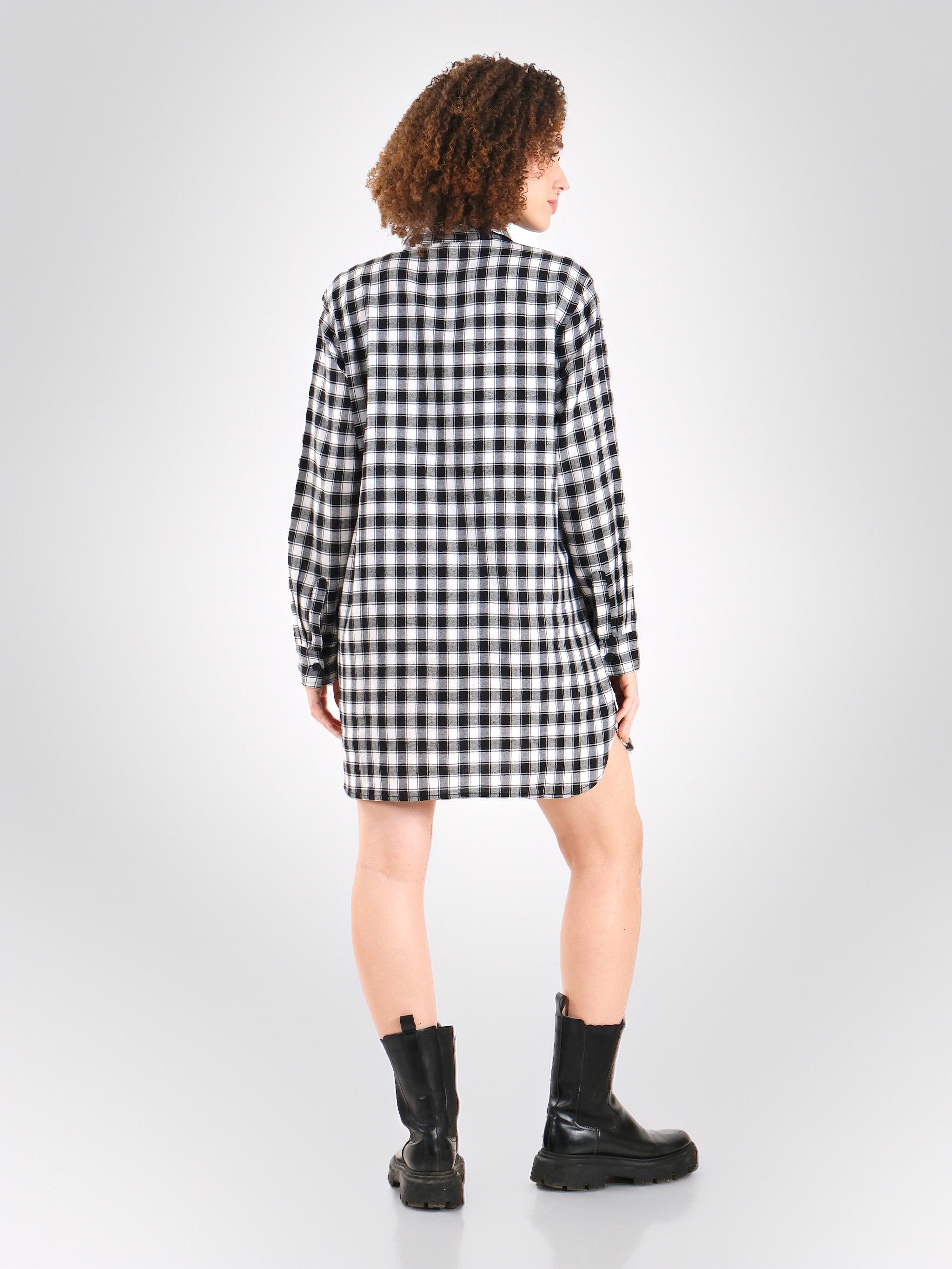 Monochrome Gingham Long Shirt