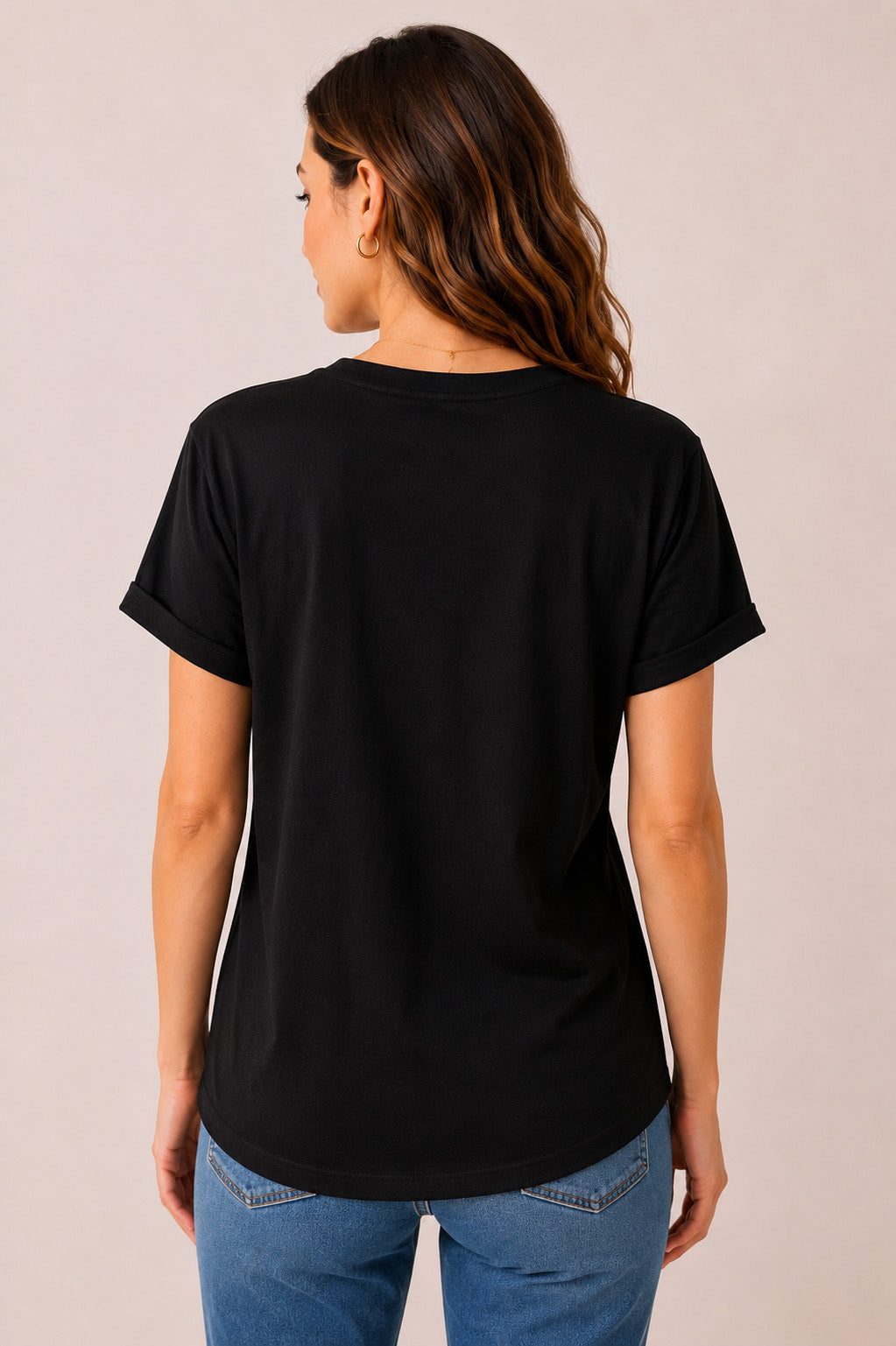 Women Black Floral Printed Pure Cotton Relaxed Fit V-Neck T-shirt, saintly