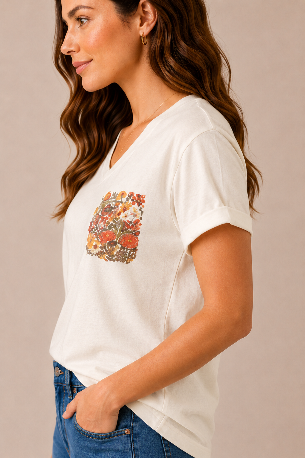 Women White Floral Printed Pure Cotton Relaxed Fit V-Neck T-shirt