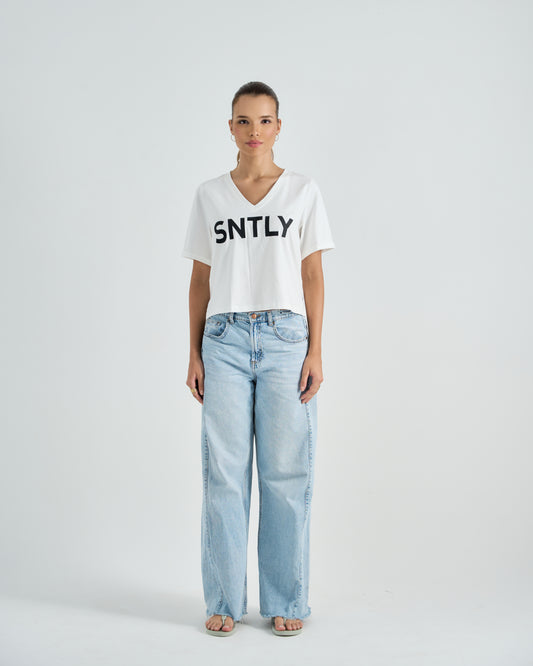 V-NECK SHORT SLEEVES T-SHIRT