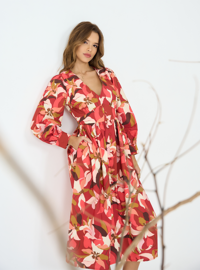 Vestido midi con estampado floral abstracto
