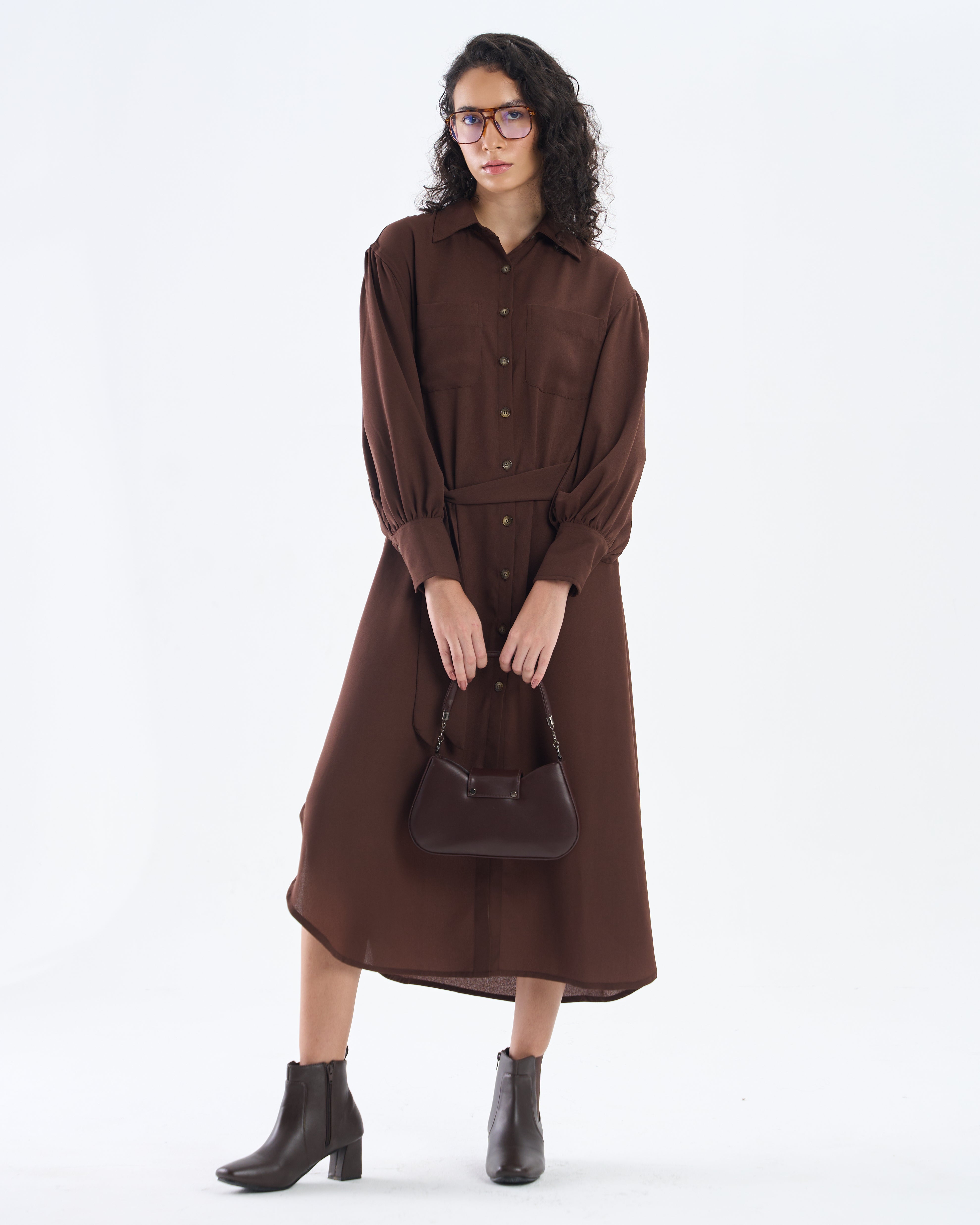Robe-chemise ceinturée marron cacao